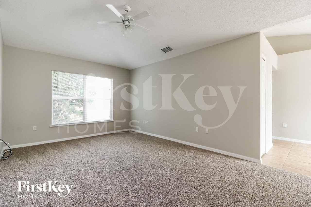 3457 Sleepy Hill Oaks St - Photo 3 of 15