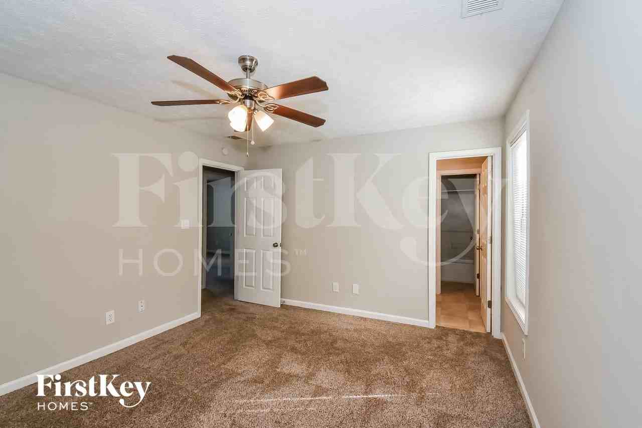 189 Bay Court Dr - Photo 6 of 15