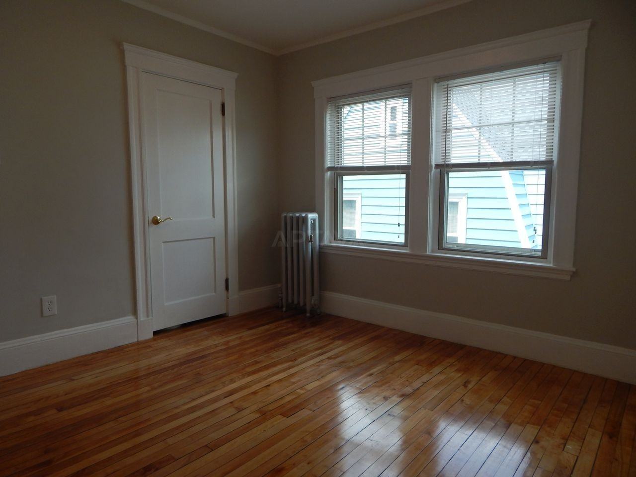 18 Sycamore St #2 - Photo 7 of 15