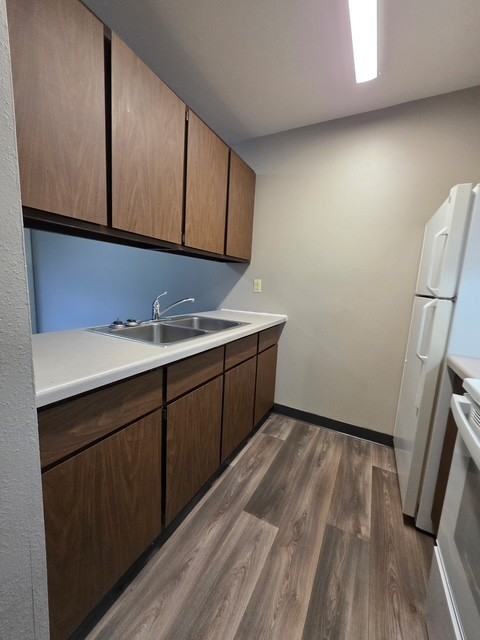 1627 7th St N #4 - Photo 6 of 18