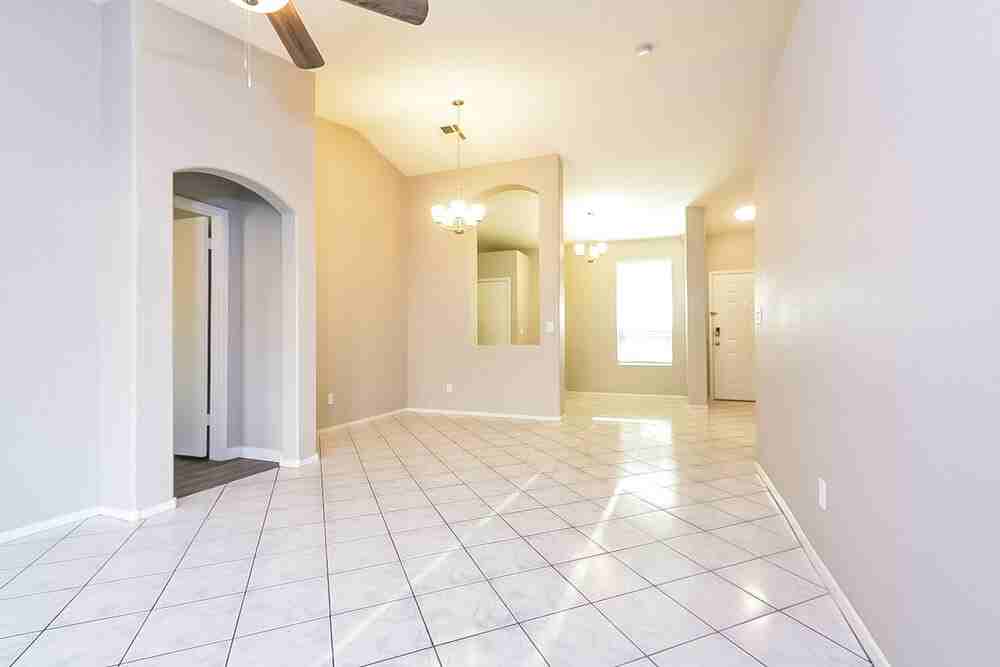 3633 Nairobi Ln - Photo 4 of 16