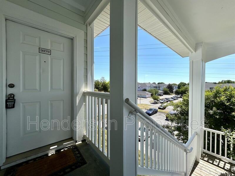 9179 Meadow Vista Rd - Photo 4 of 20