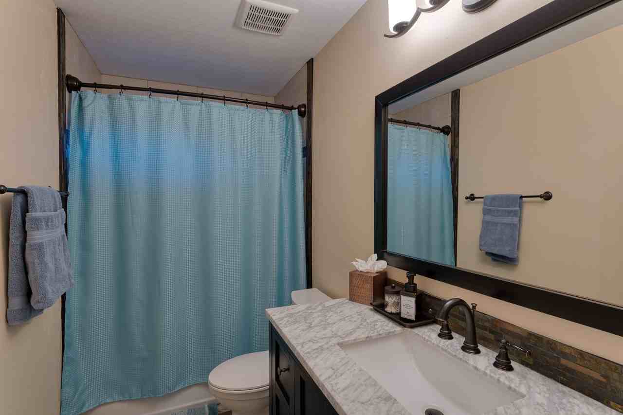 1112 Nw Elm St - Photo 6 of 16