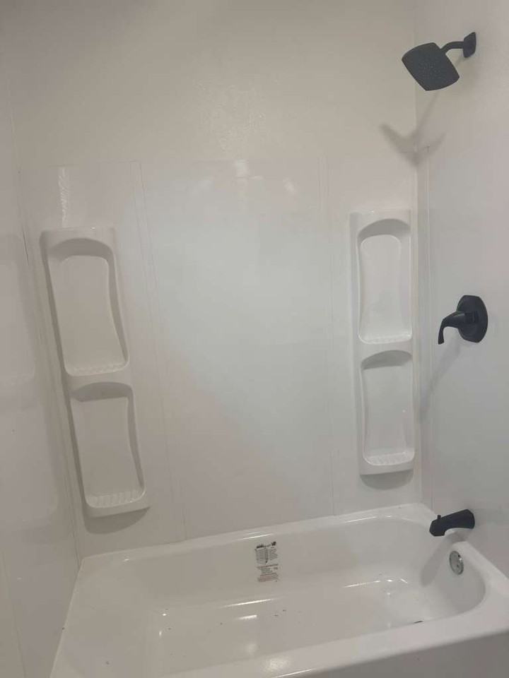 617 Montrose Dr #617 - Photo 5 of 11