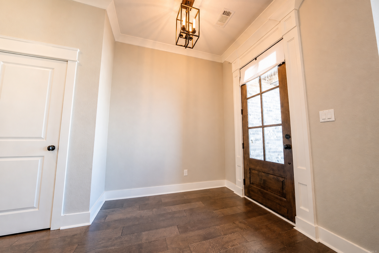3 Crosswood Ct #MAIN - Photo 2 of 20