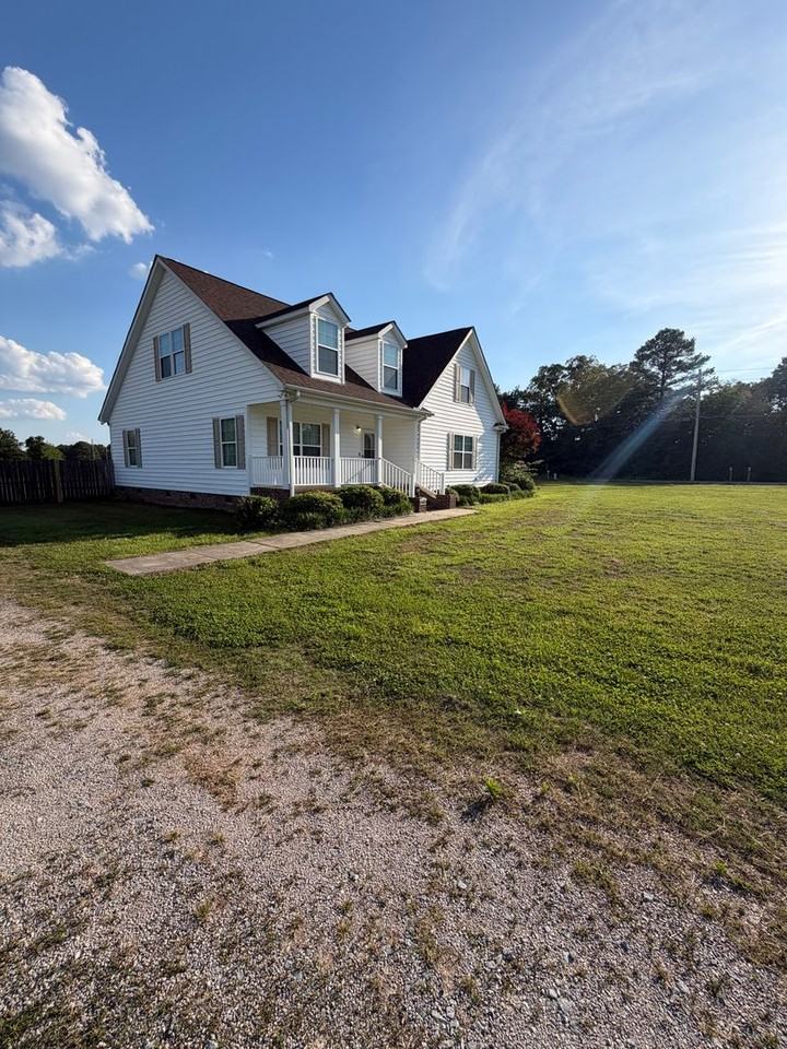 3500 Van Slyke Rd - Photo 3 of 50