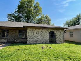 930-932 Lindy Court - Photo 1 of 1