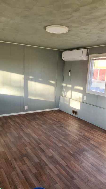 201 E Starcher Ave - Photo 2 of 25