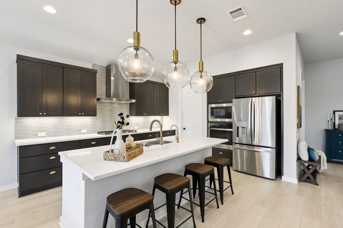1538 Escarpment - Photo 4 of 27