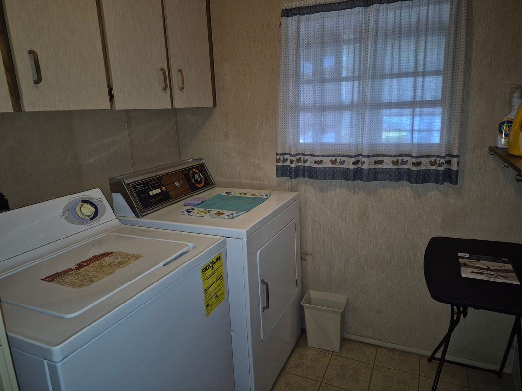 904 Red Bud Rd - Photo 5 of 8