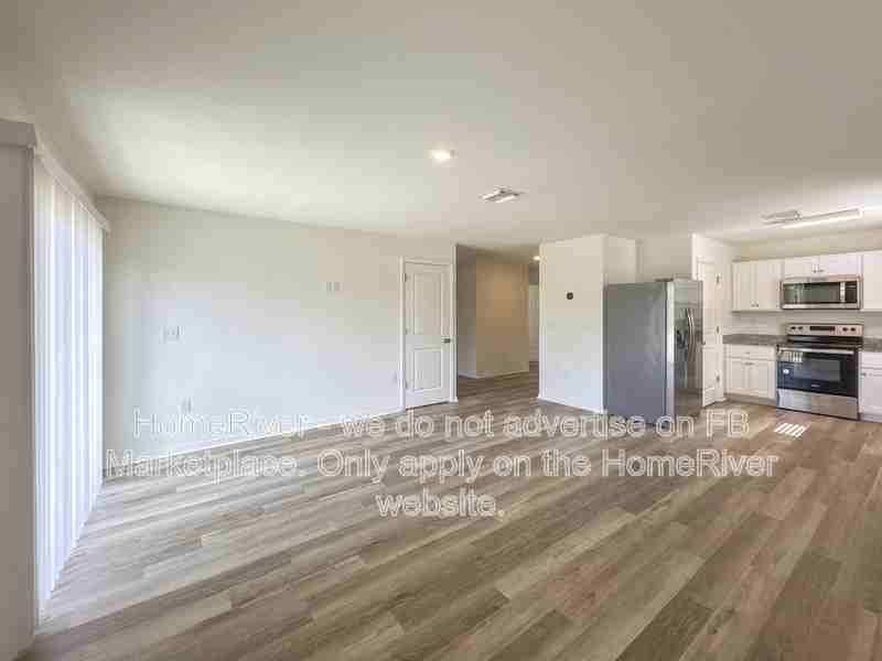 822 Sw 2nd St - Photo 3 of 23
