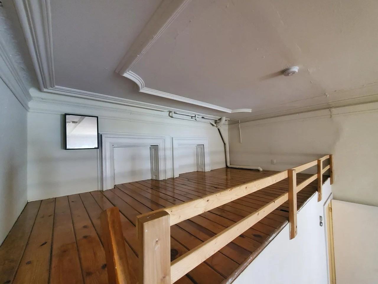 4112 Spruce St - Photo 2 of 13