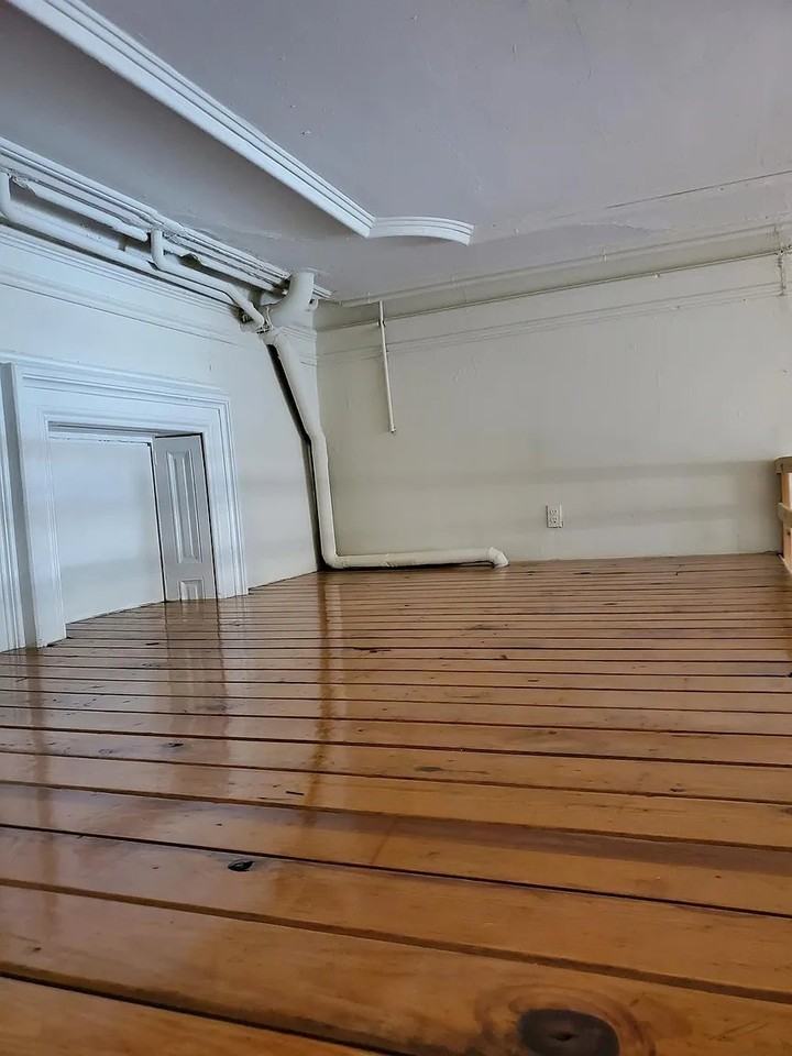 4112 Spruce St - Photo 4 of 13