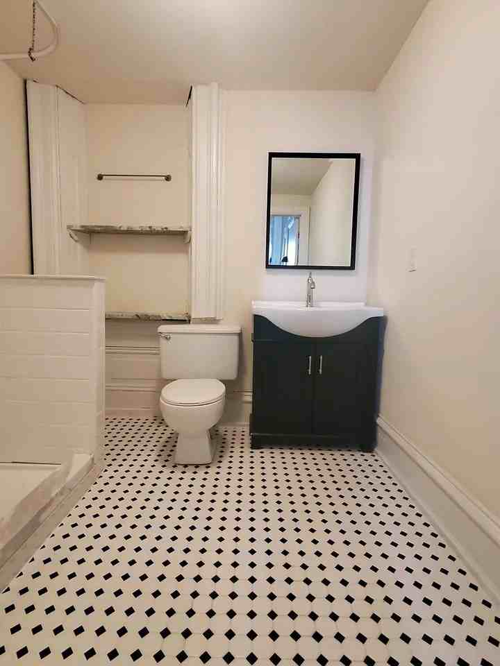 4112 Spruce St - Photo 6 of 13