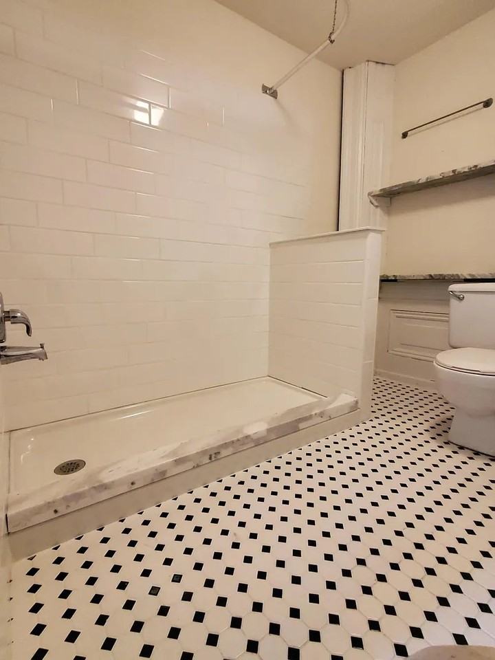 4112 Spruce St - Photo 7 of 13