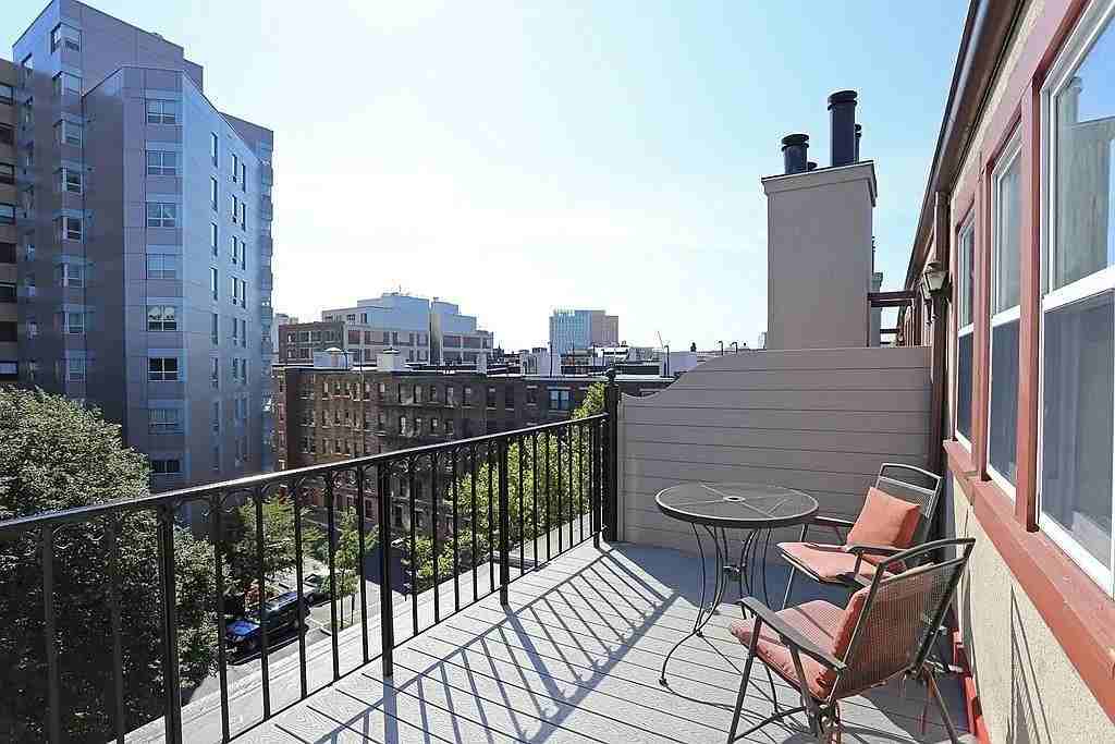120 Norway St - Photo 2 of 6