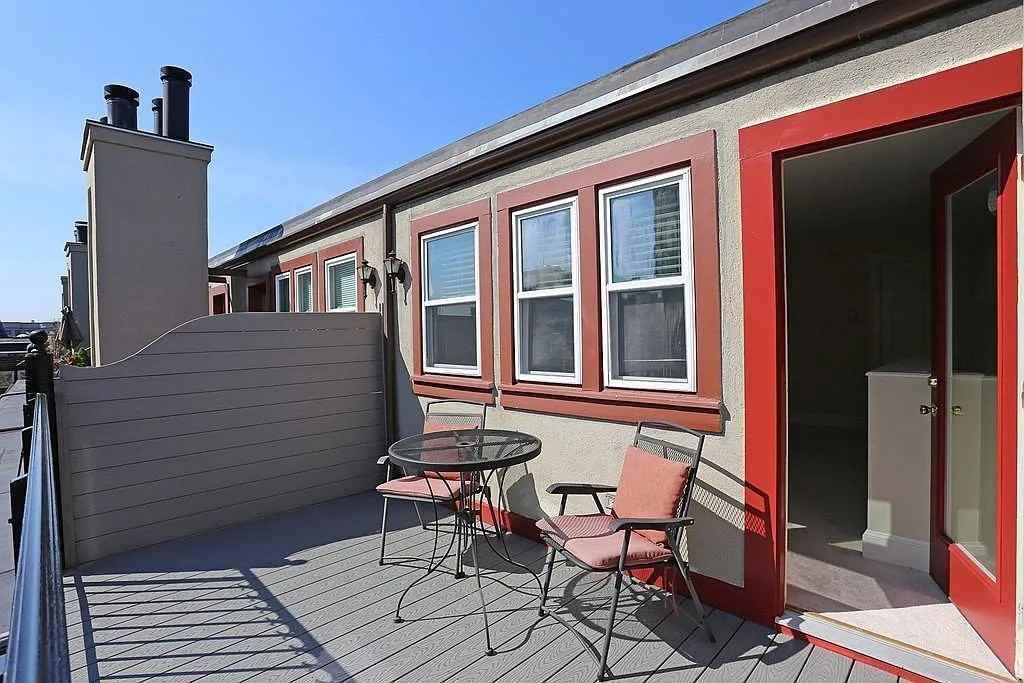 120 Norway St - Photo 6 of 6