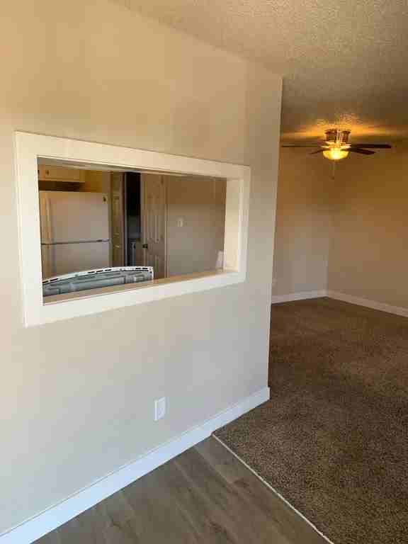 194 Summit St - Photo 5 of 6