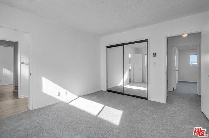 404 San Vicente Blvd - Photo 6 of 9