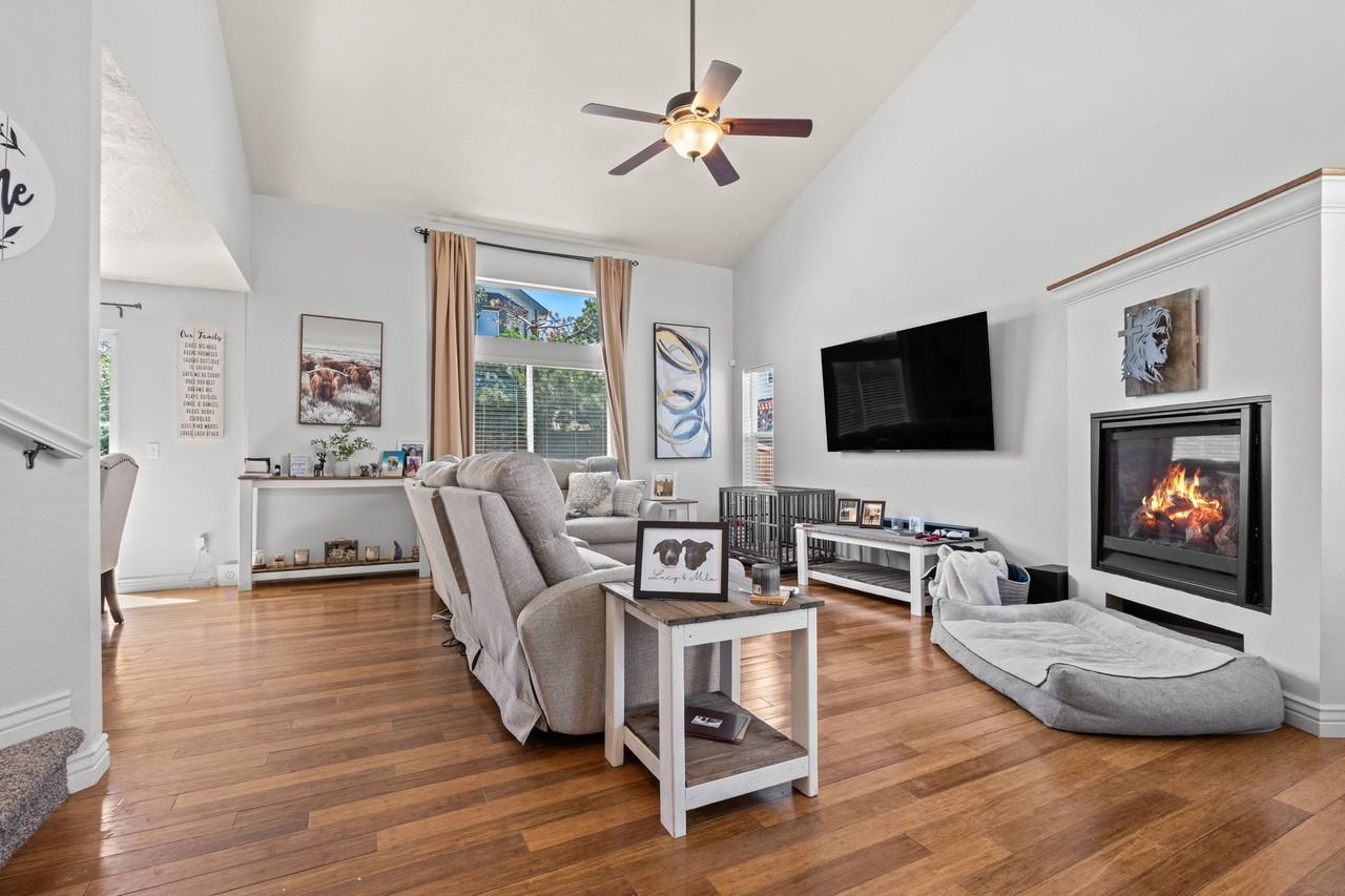255 Ponderosa St #NA - Photo 5 of 37