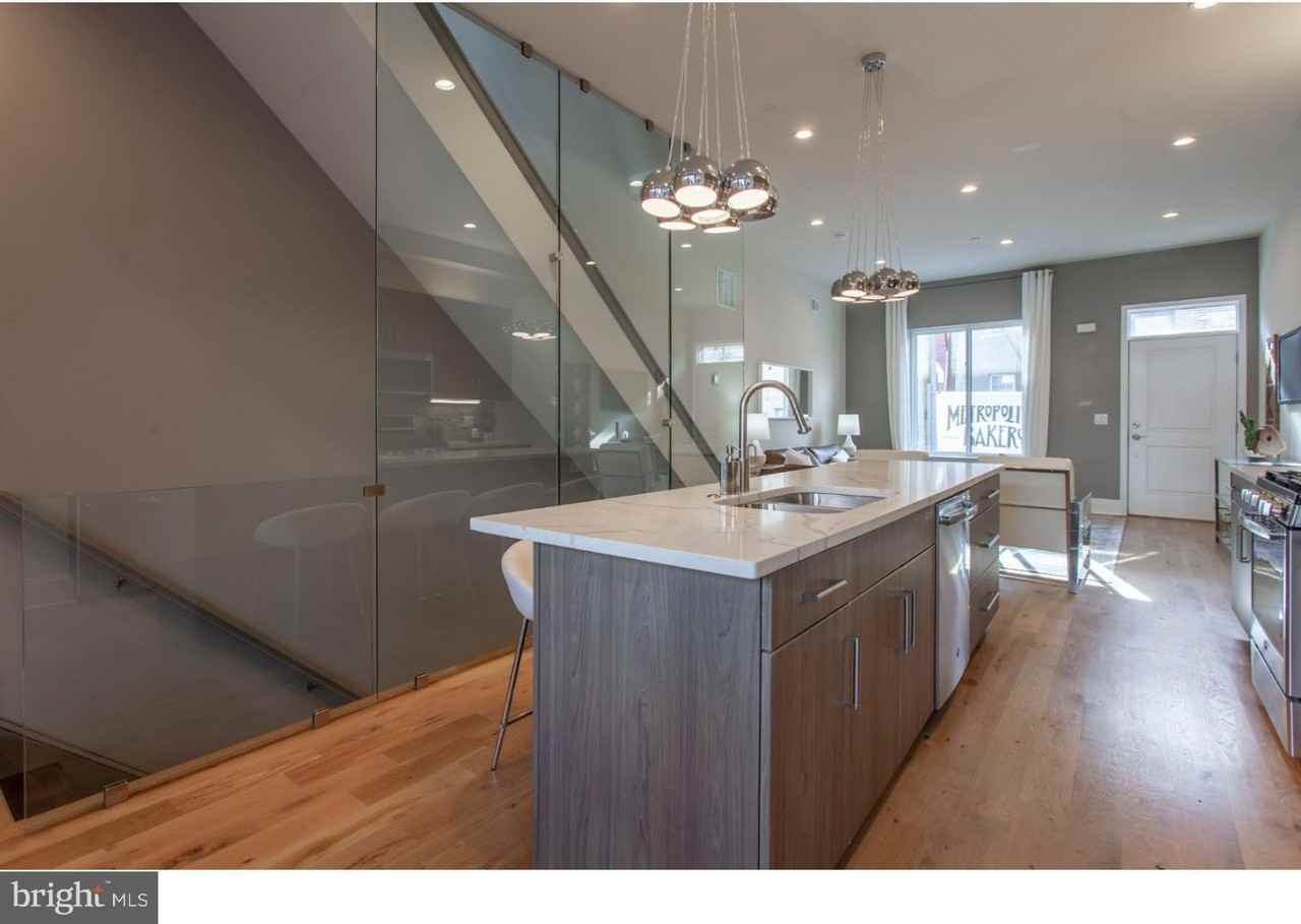 1026 Hyde St #NA - Photo 3 of 19