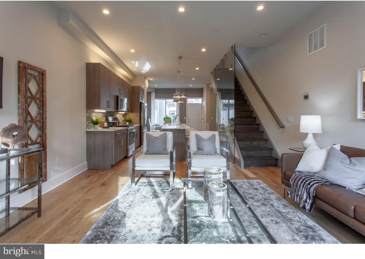 1026 Hyde St #NA - Photo 5 of 19