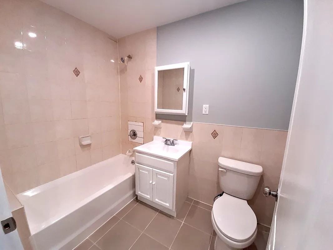 16 East 29th Street #2 - Photo 3 of 6