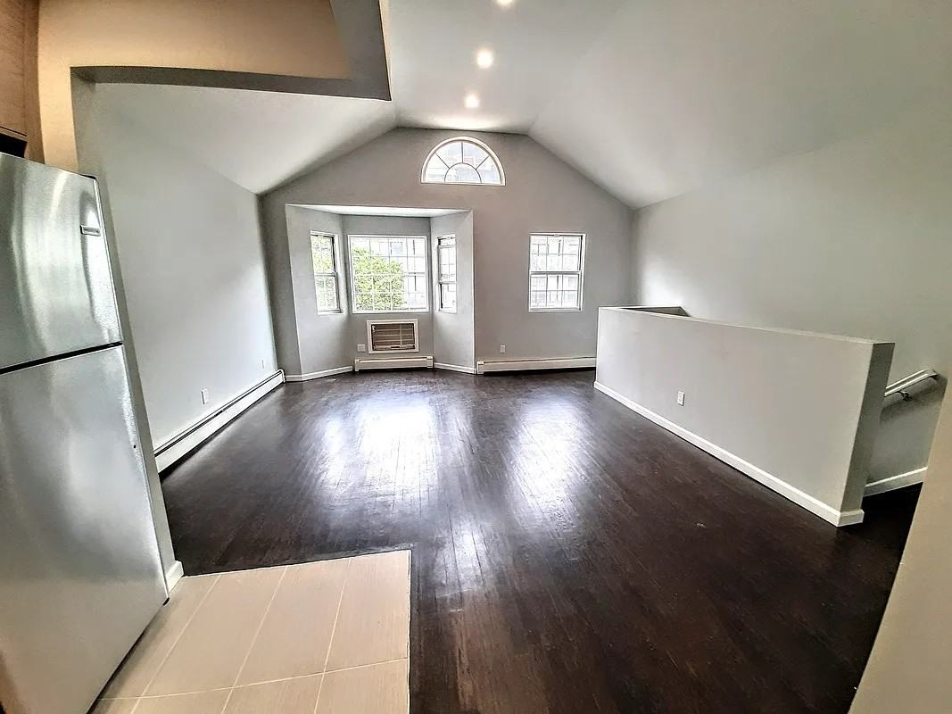 16 East 29th Street #2 - Photo 5 of 6