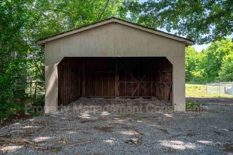 789 Little Cove Rd - Photo 2 of 23