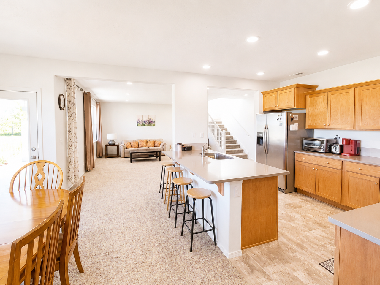 8295 Diamond Point Cir Ne #NA - Photo 4 of 20
