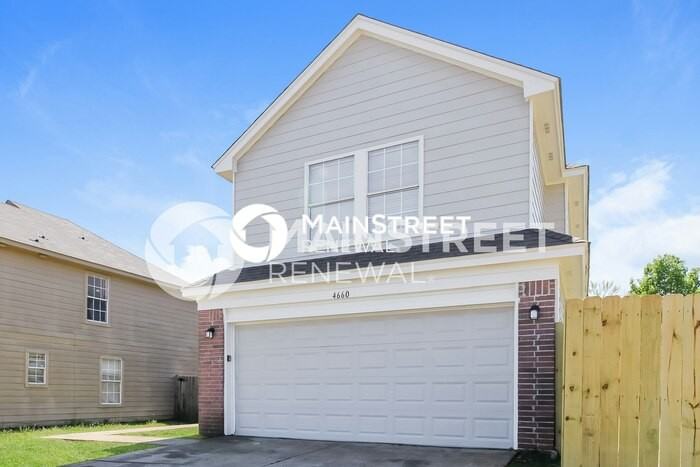 4660 Royal View Dr - Photo 4 of 17
