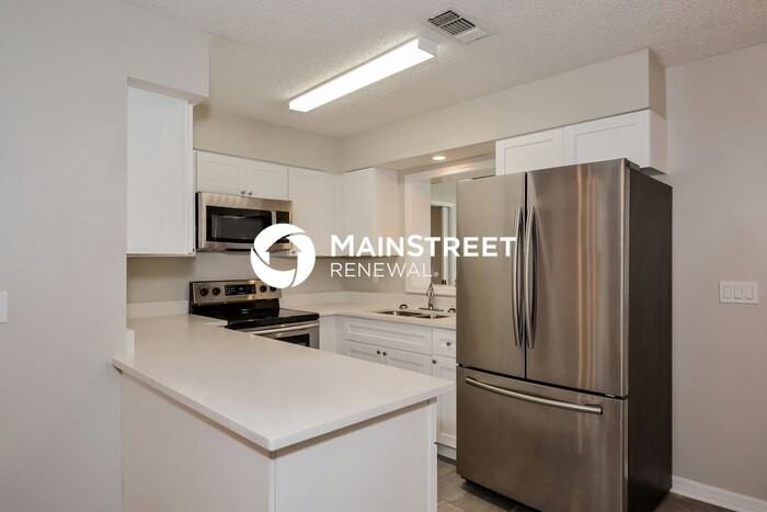 687 Albritton Ave - Photo 6 of 16
