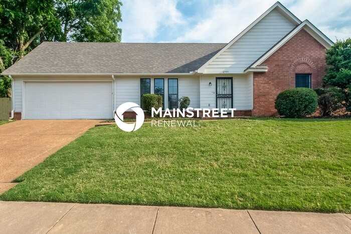 6595 Shaker Ln - Photo 3 of 16