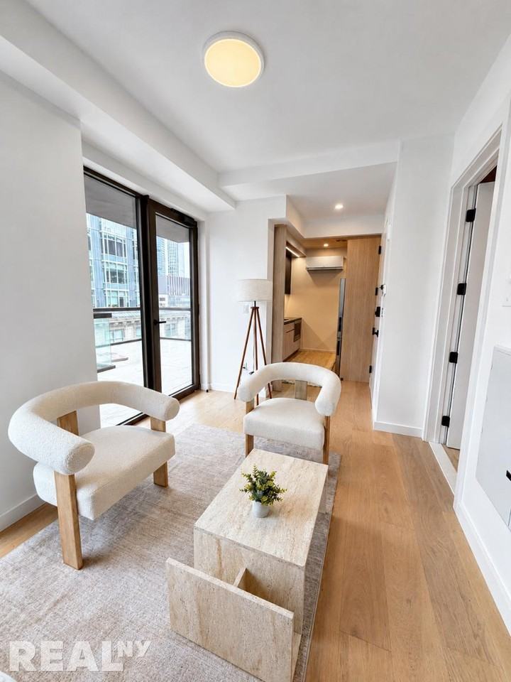 Schermerhorn St #18A - Photo 2 of 11