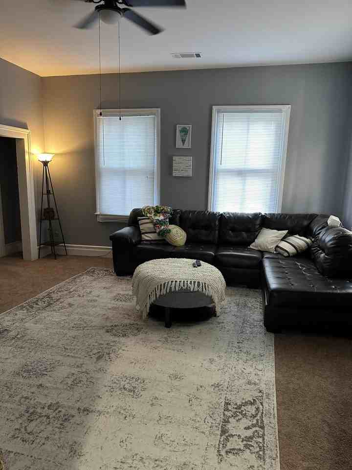 133 Broad St #A - Photo 3 of 6