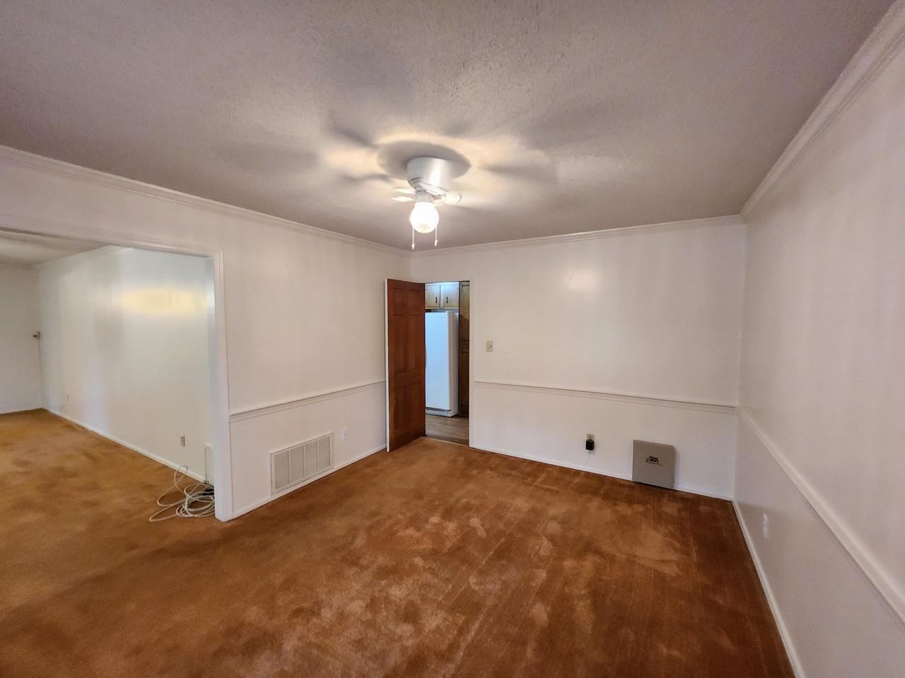 3602 Nassau Dr - Photo 4 of 24