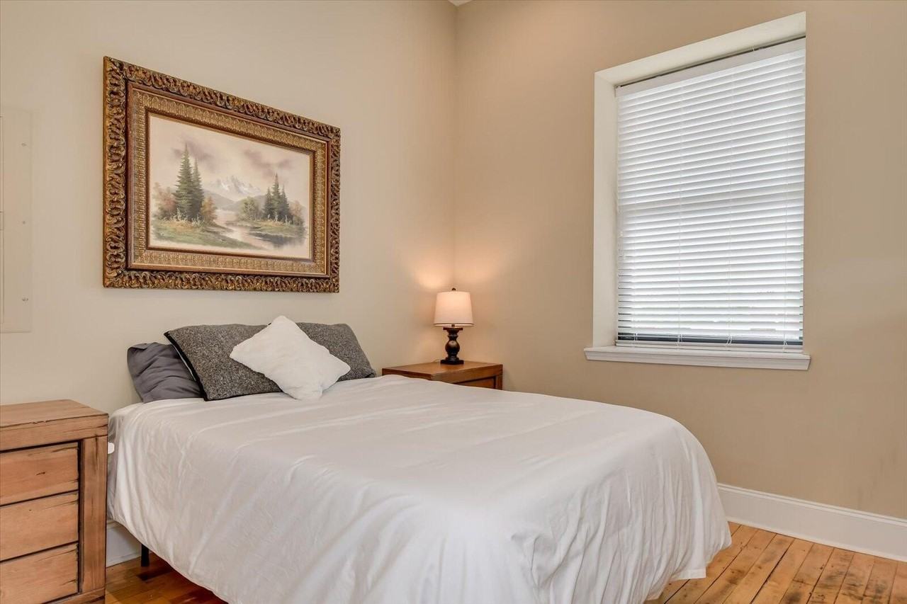 936 Broad St #304 - Photo 7 of 44