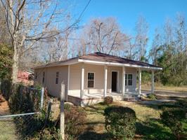 featured image of 124 West St