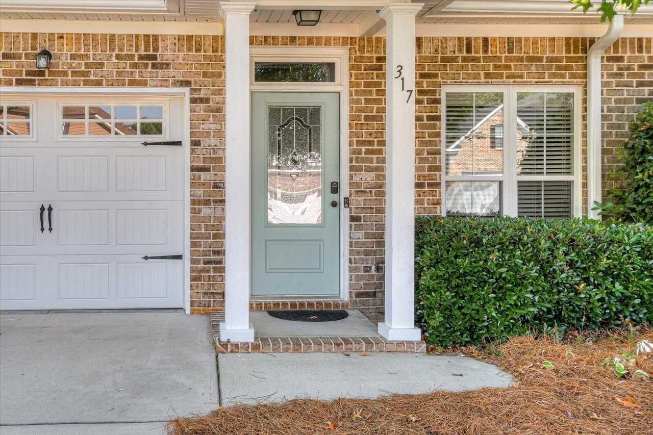 317 Buxton Ln - Photo 4 of 34