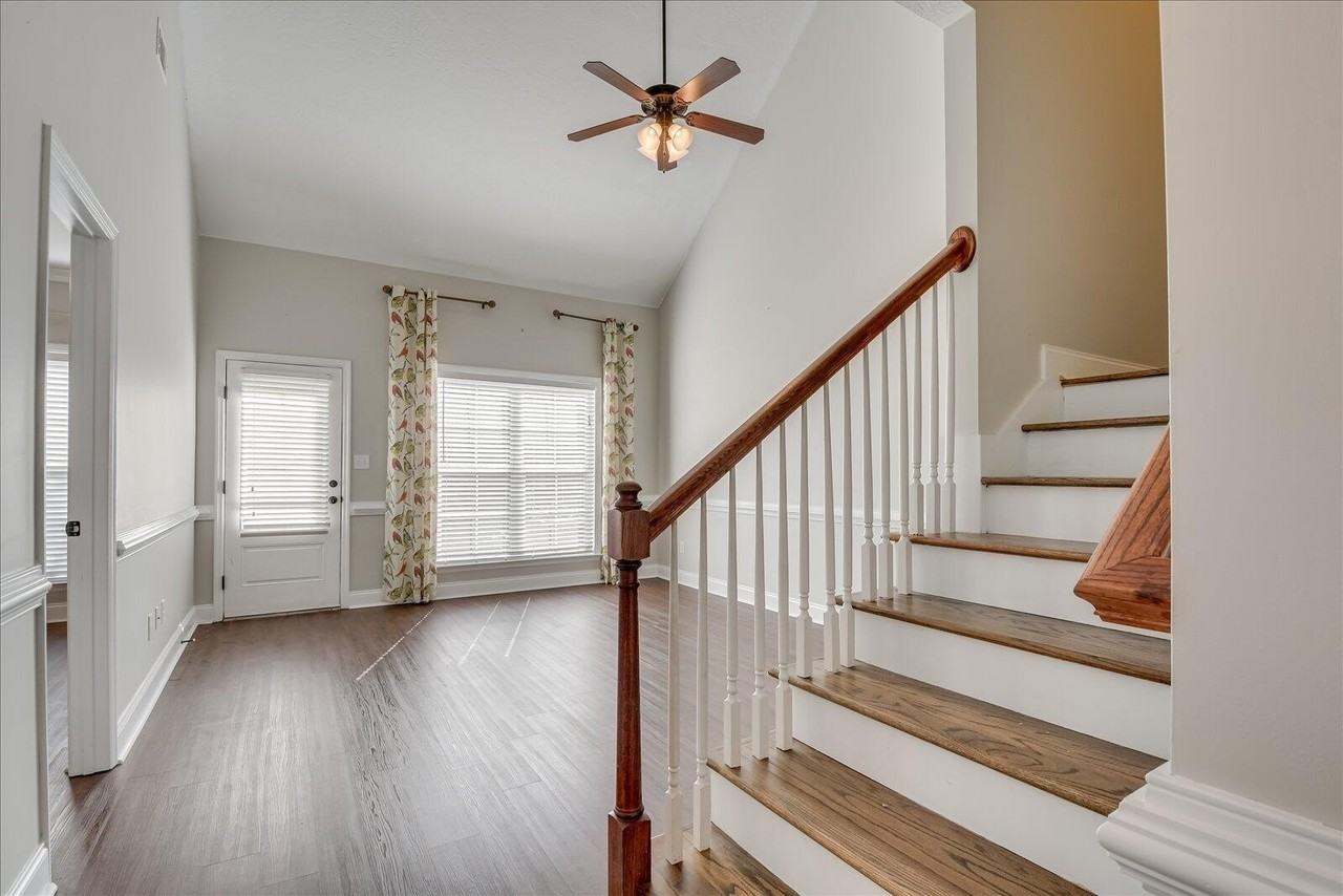 317 Buxton Ln - Photo 7 of 34
