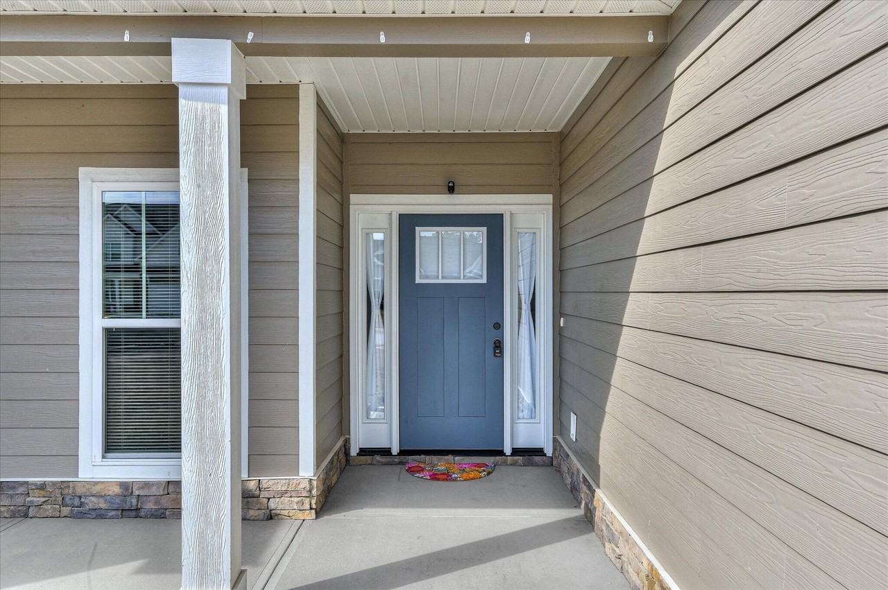 917 Sweetgrass Cir - Photo 4 of 35