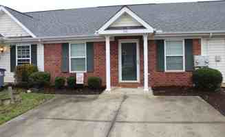 featured image of 540 Edgecliff Ln