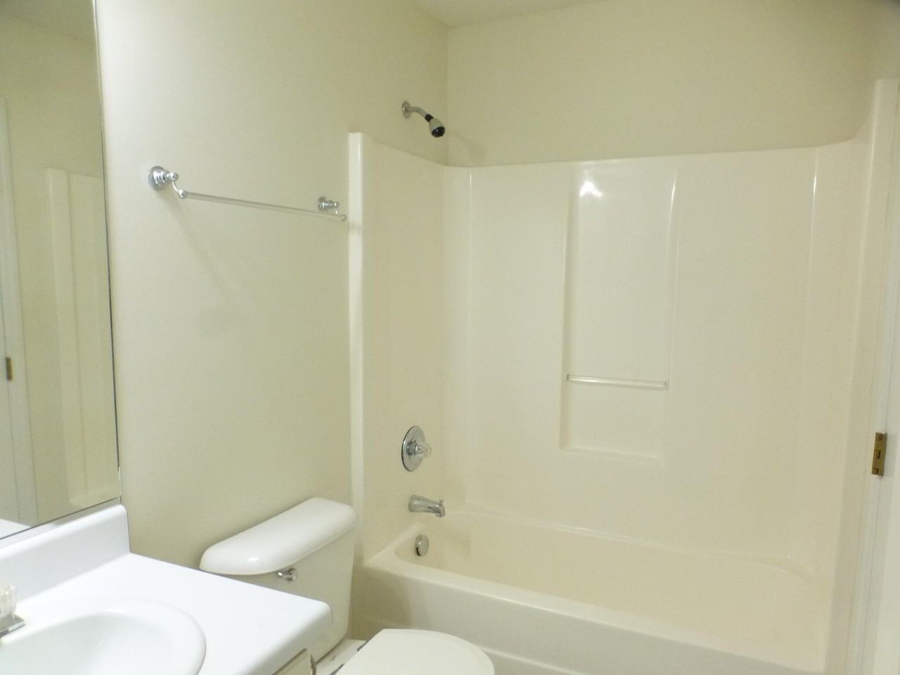 1030 Old Marks Dr - Photo 6 of 7