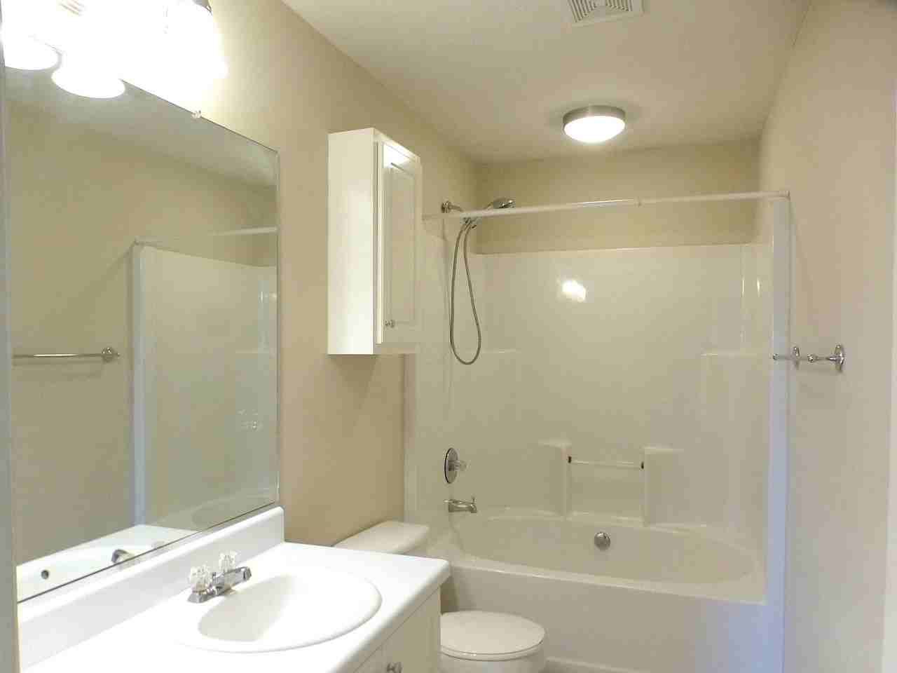 7014 Reagan Cir - Photo 6 of 8