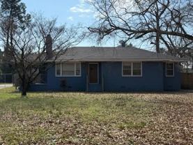 2730 Lakewood Dr - Photo 1 of 1