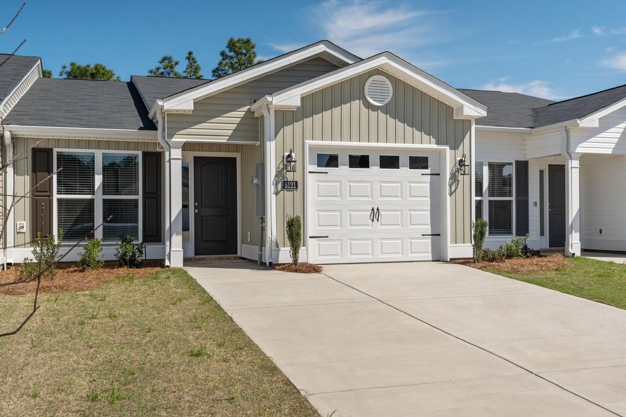 8115 Bannock Cir - Photo 5 of 39