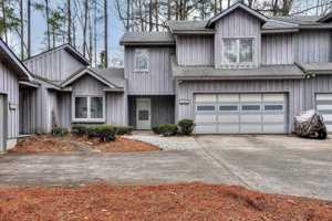 featured image of 3220 Summerchase Cir