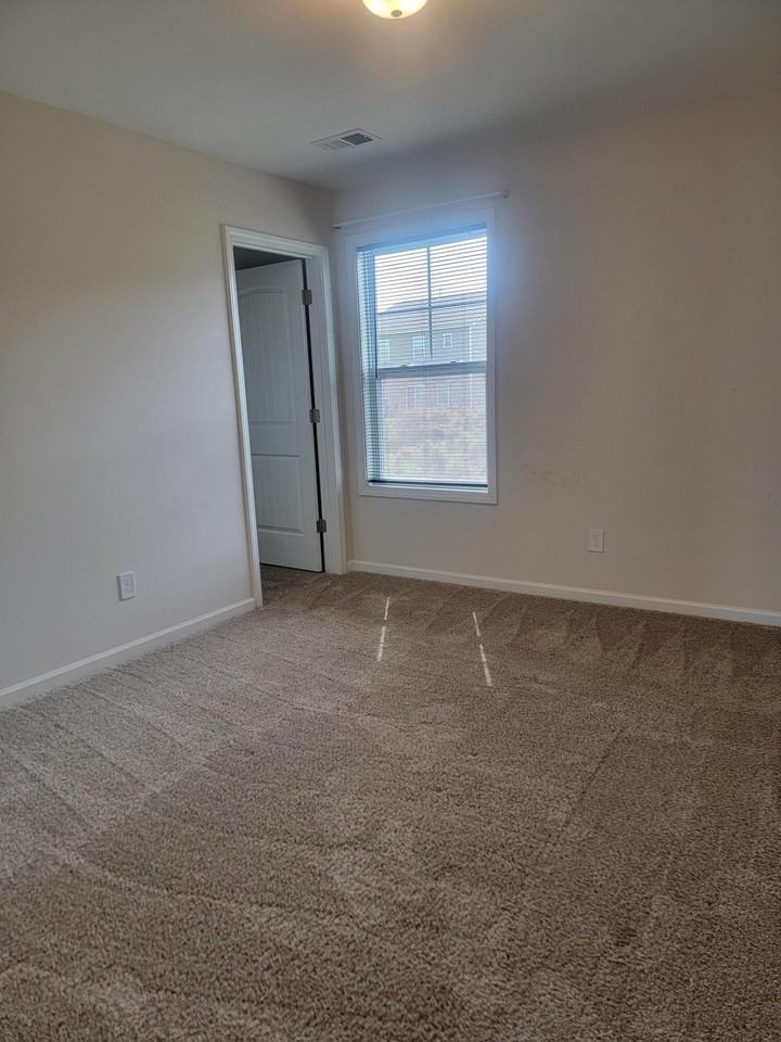 4119 Thimbleberry Dr - Photo 2 of 34