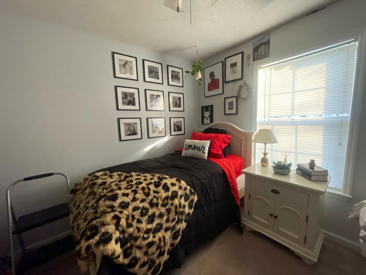 2029 Summer Valley Way - Photo 4 of 8