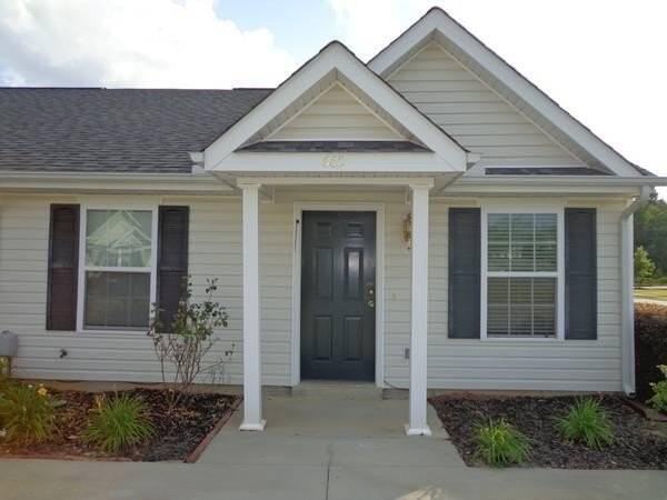 665 Brook Trl - Photo 2 of 16
